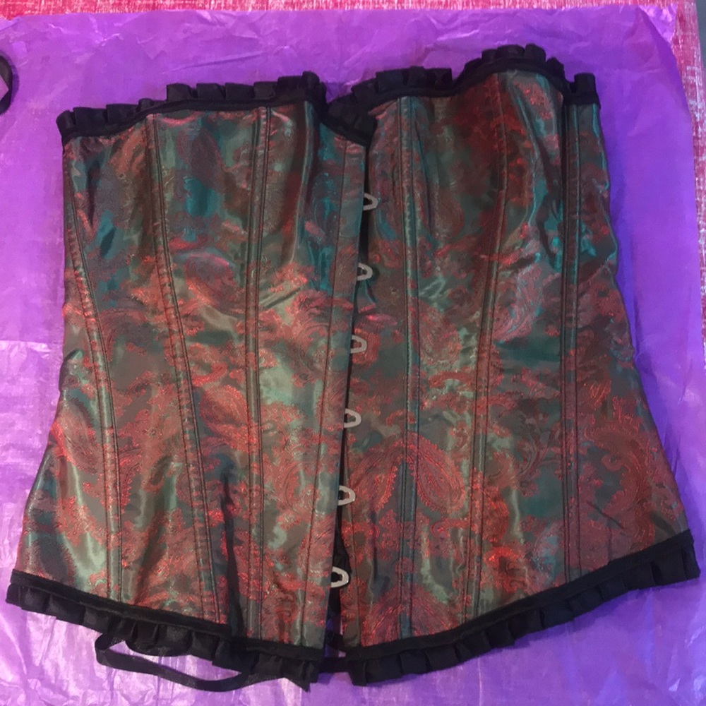 Corset